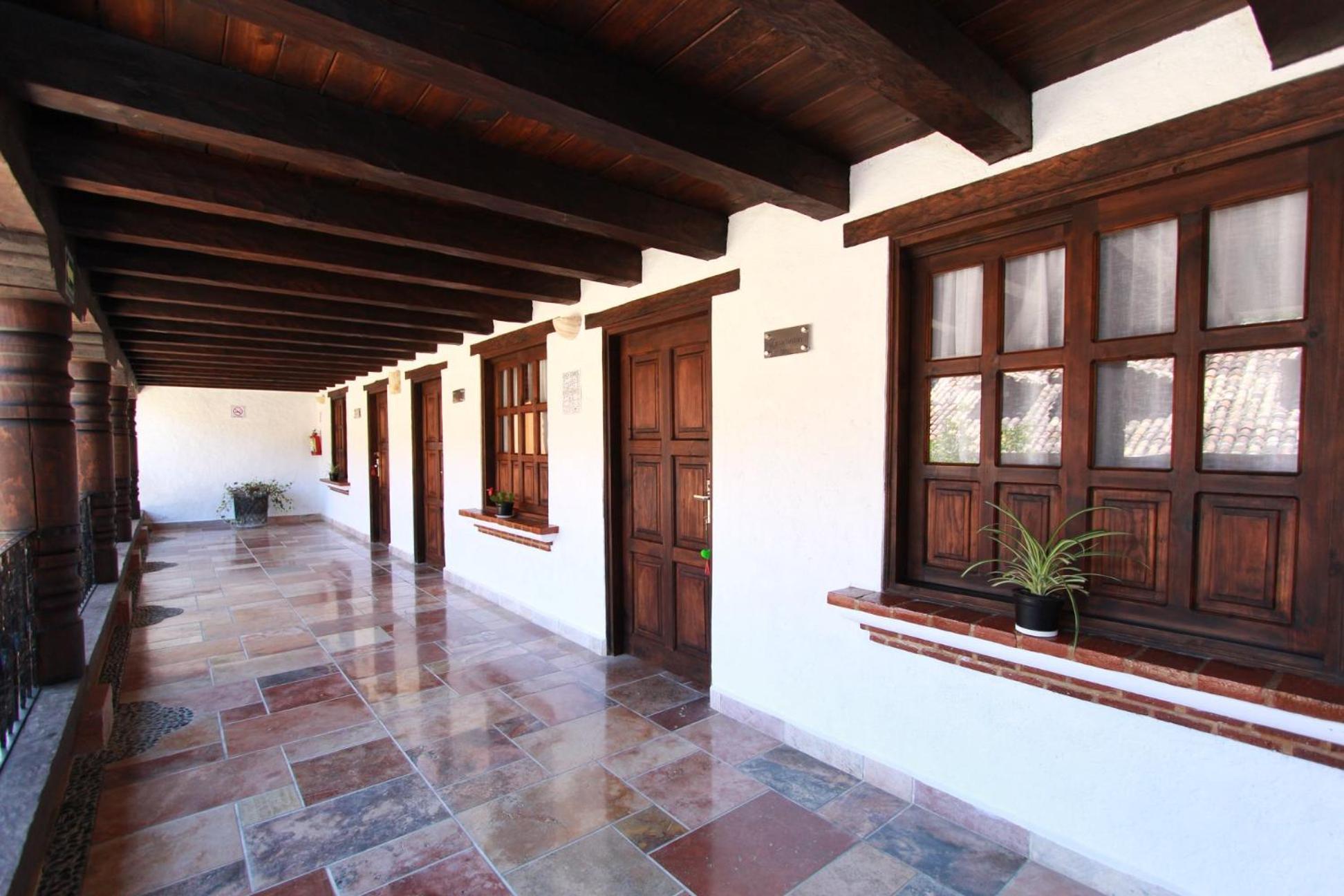 Hotel Plaza San Cristobal Inn San Cristóbal de Las Casas Екстериор снимка