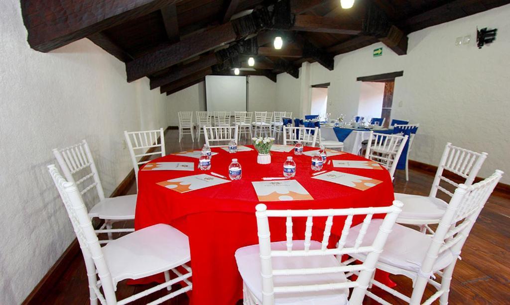 Hotel Plaza San Cristobal Inn San Cristóbal de Las Casas Екстериор снимка